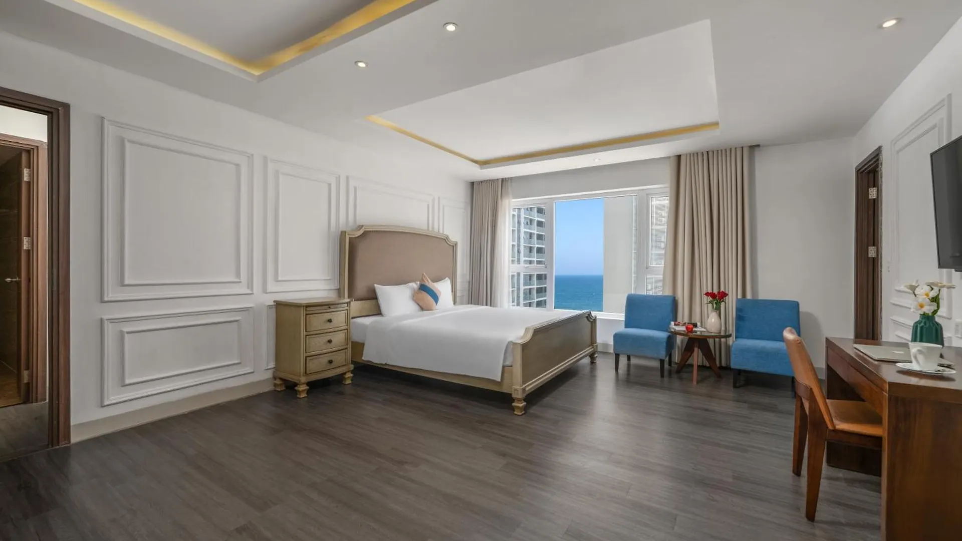 Tgt Beach Hotel Da Nang
