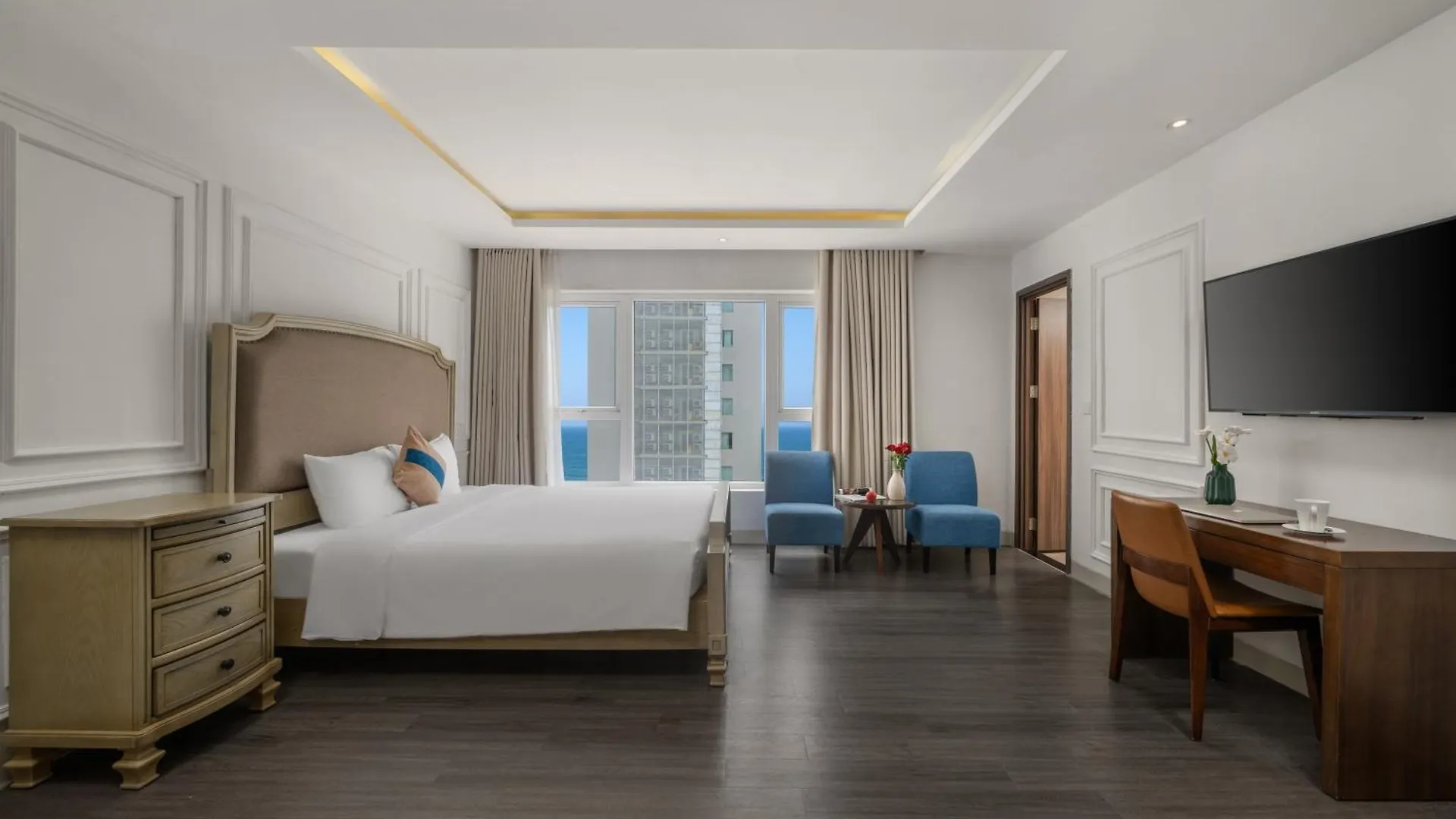 Tgt Beach Hotel Da Nang